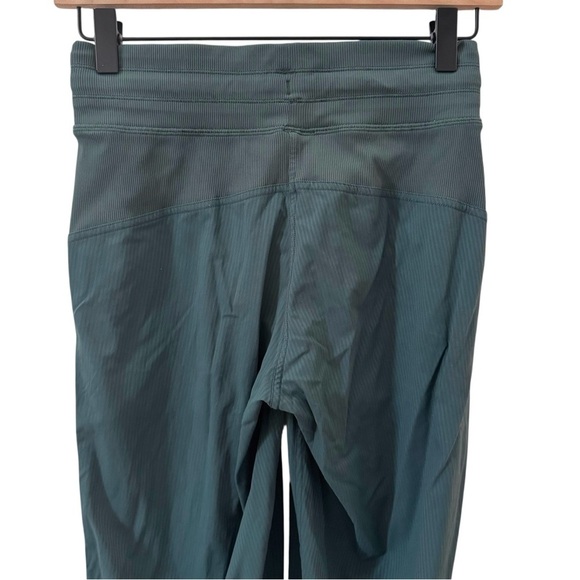 Lululemon Dance Studio Mid-Rise Jogger *Full Length Dark Forest Size 2 - Picture 7 of 13
